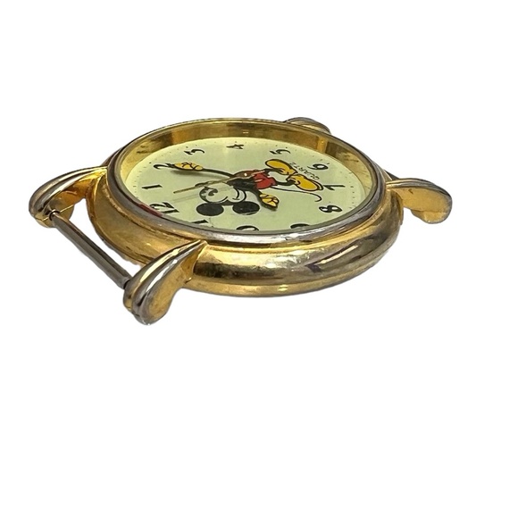 VINTAGE MICKEY MOUSE QUARTZ WATCH - NO BAND - Picture 5 of 11